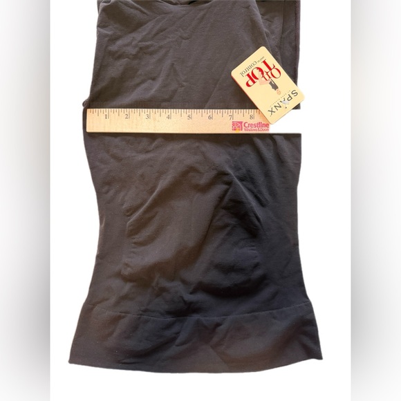Spanx NWT On Top
Sleeveless Turtleneck
Top Sz med Ret $88 - Picture 3 of 11